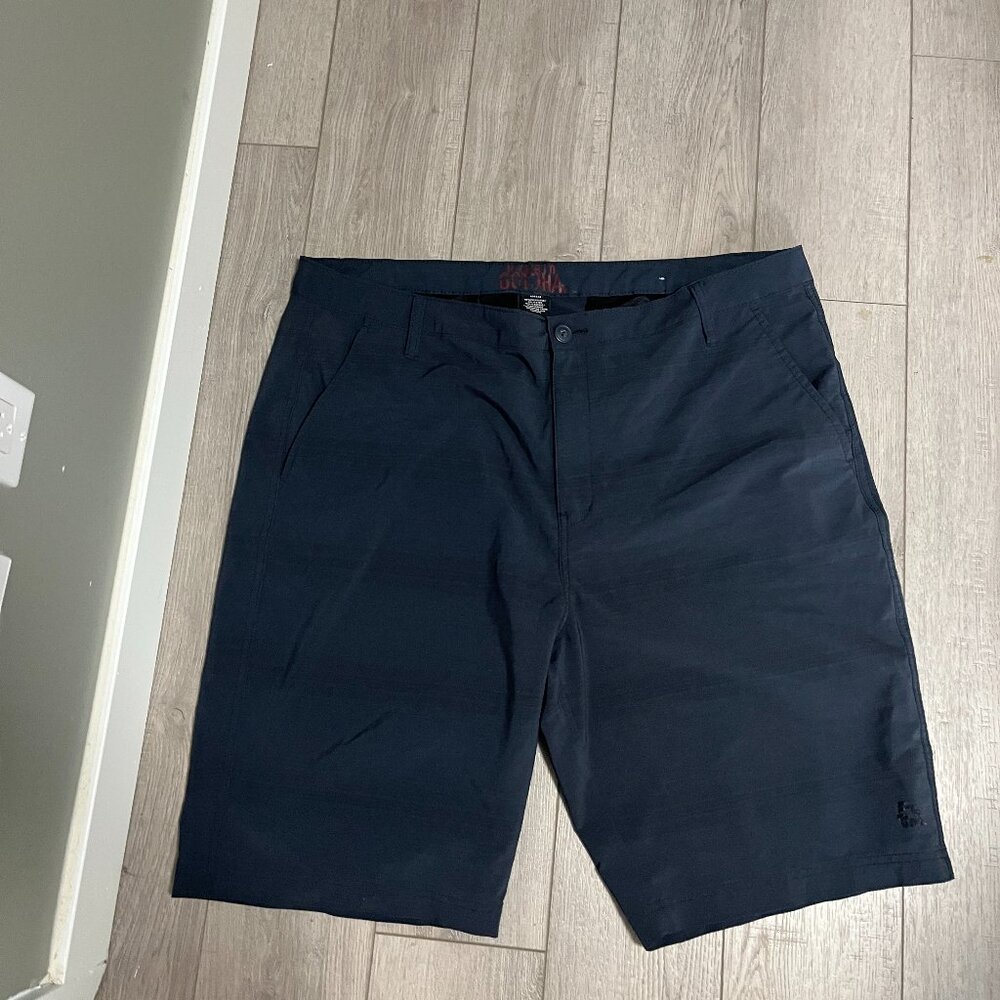 Hybrid Gotcha Men's navy blue Shorts , size 40 3/$30